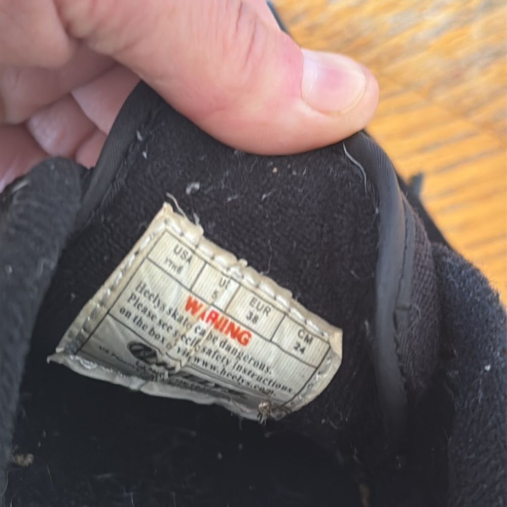 Heelys - Picture 5 of 11